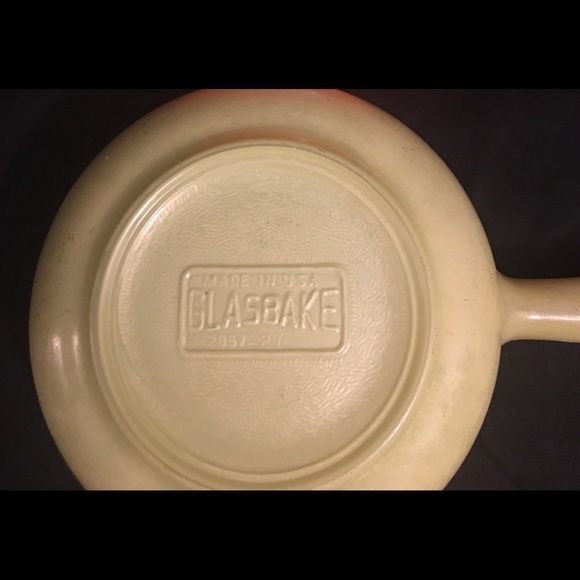 1950’s Glasbake Chili/Soup Bowls with Lug Handles - Picture 4 of 5